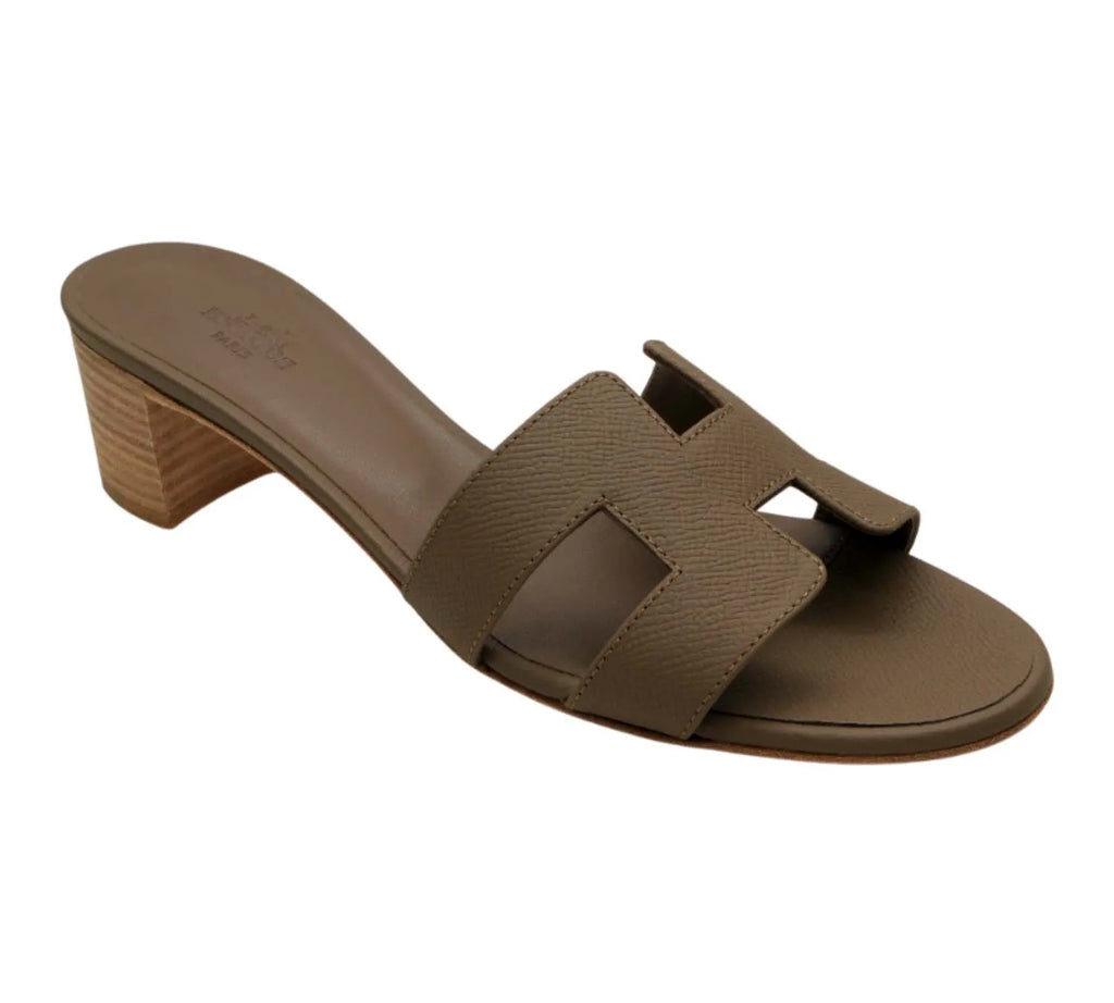 Pre-owned Hermès Etoupe Oran Sandals Size 39 EUR