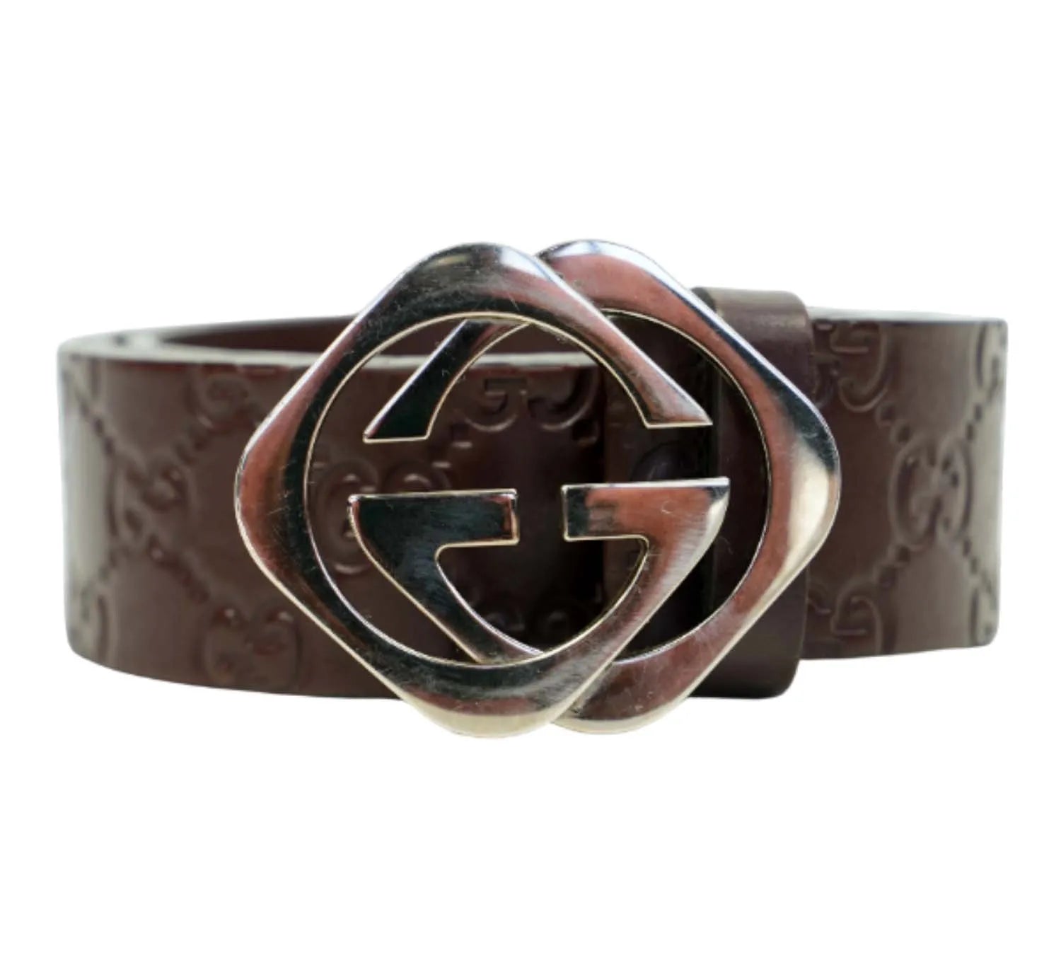 Gucci brown leather belt with iconic G buckle, ideal luxury gift