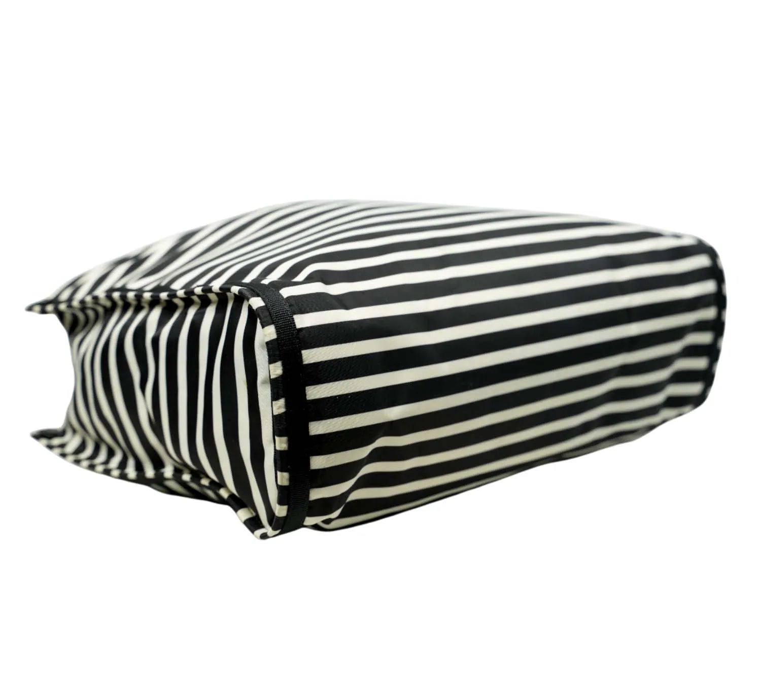 trending Kate Spade striped tote bag with bold pattern and lightweight design