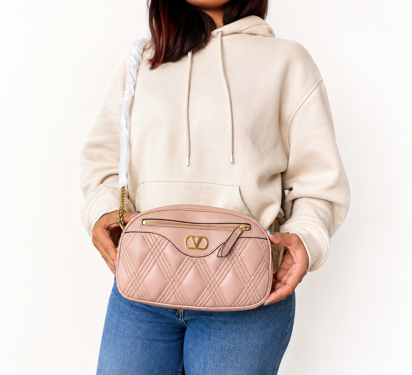 Garavani Biege Quiltie 67 Shoulder Bag