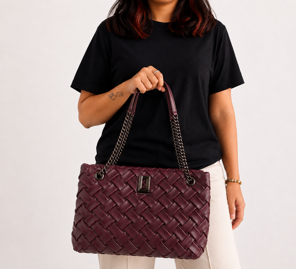 Windsor Wine Lafayette Woven Tote