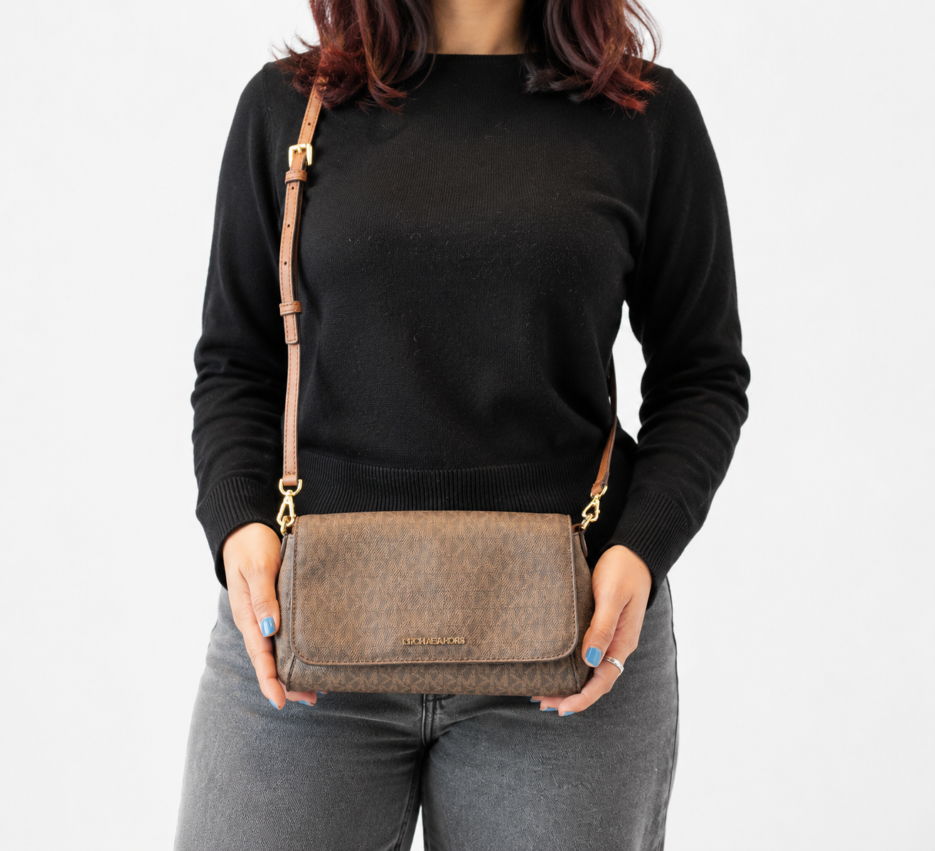 Brown Signature Small Jet Set Crossbody