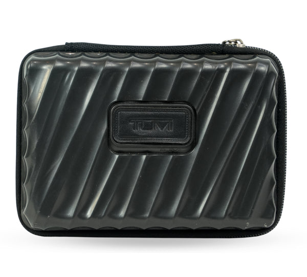 Hardside Amenity Case