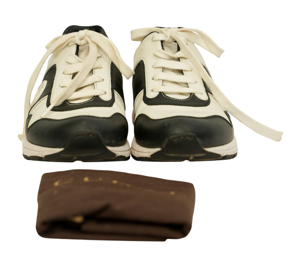 Calfskin Interlocking G Runner Sneaker Size 36 - EUR