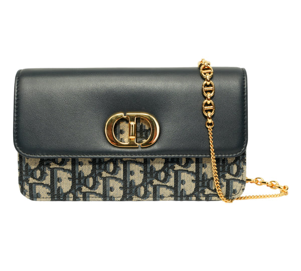 Miss Caro Pouch With Chain