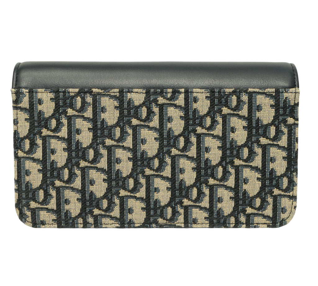 Miss Caro Pouch With Chain