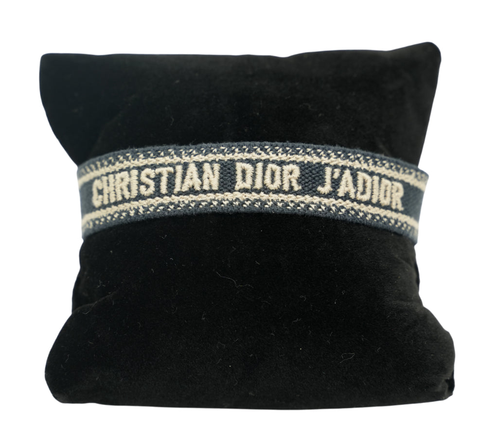 J'Adior Bracelet Set
