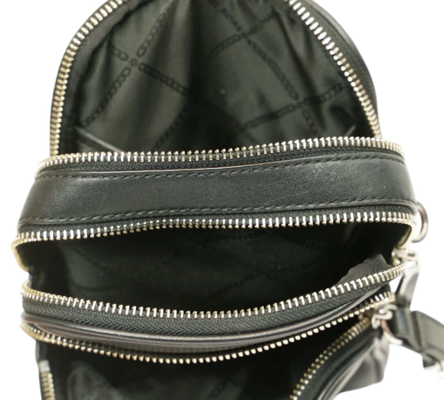 Jet Set Medium Leather Logo Tape Crossbody Bag
