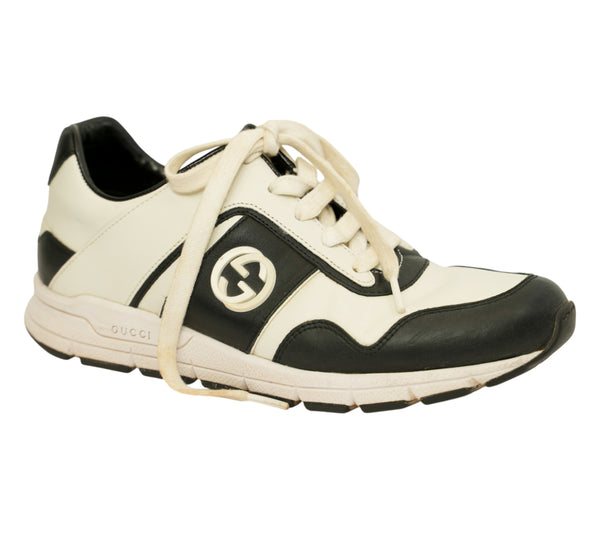 Calfskin Interlocking G Runner Sneaker Size 36 - EUR