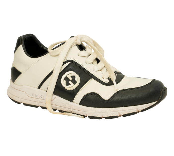 Calfskin Interlocking G Runner Sneaker Size 36 - EUR