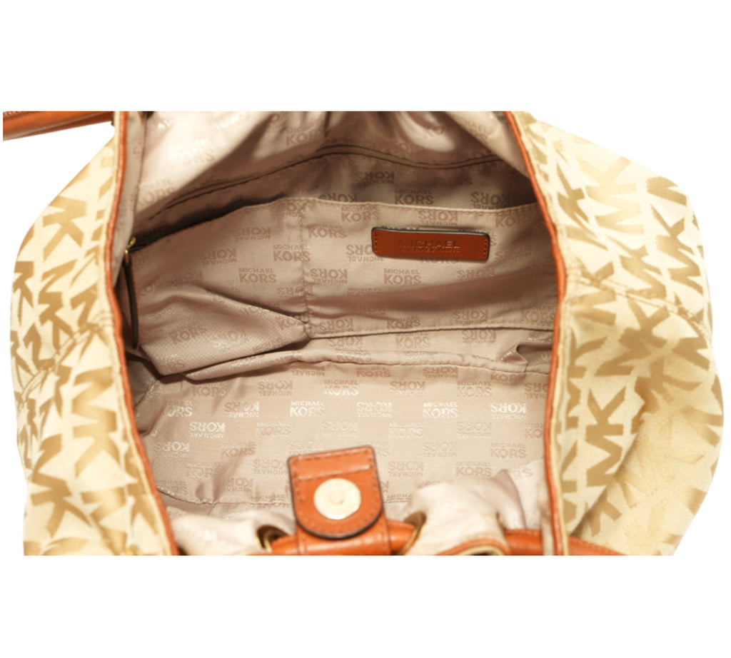 Jet Set Medium Gathered Signature Tote