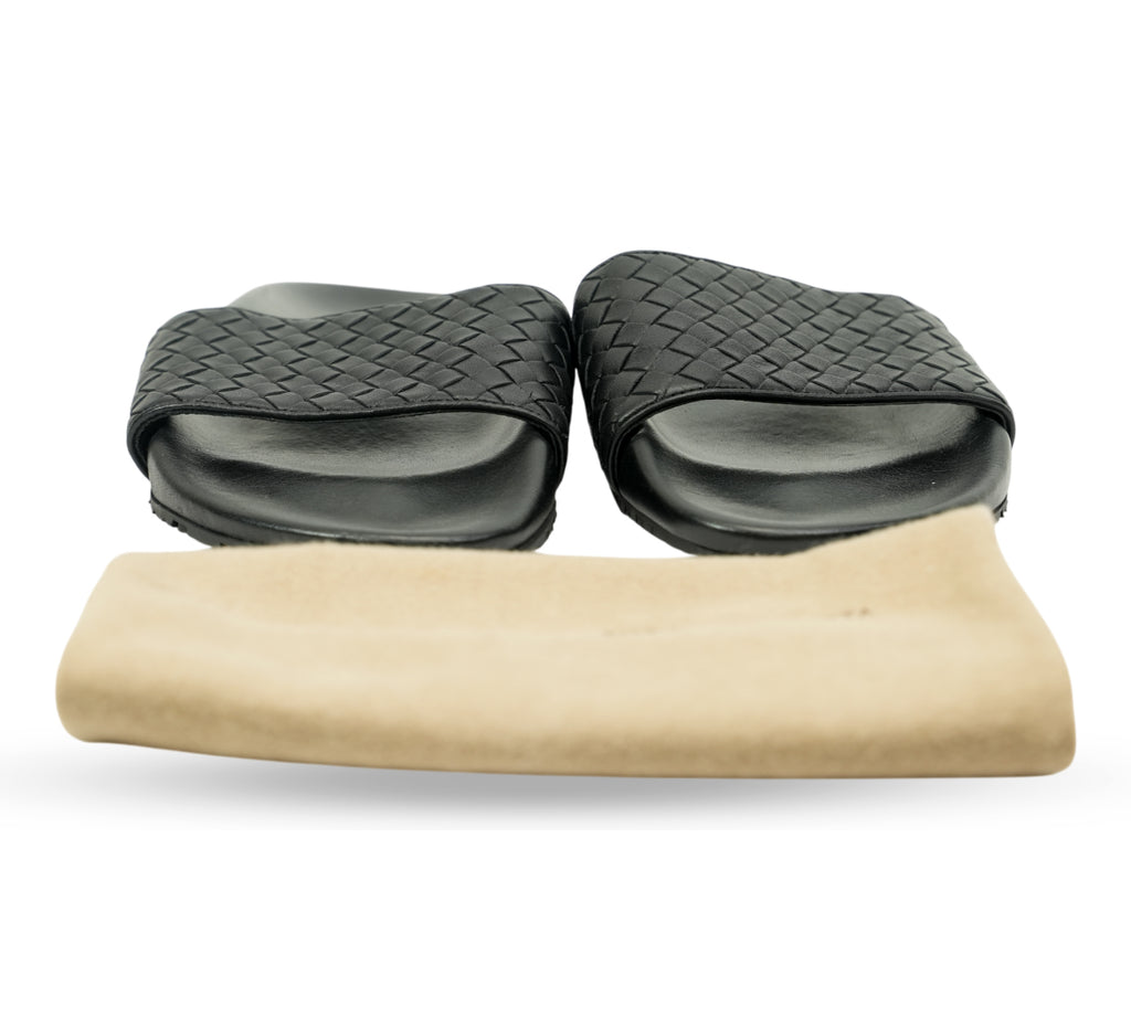 Lake Intrecciato Leather Slides Size 41 - Eur