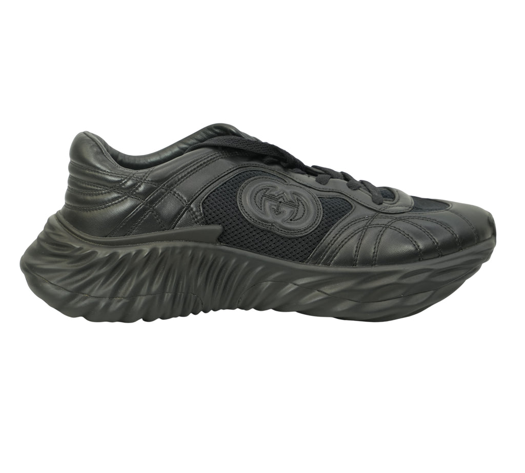 Black Interlocking G Low-Top Ripple Sneakers Size - 8