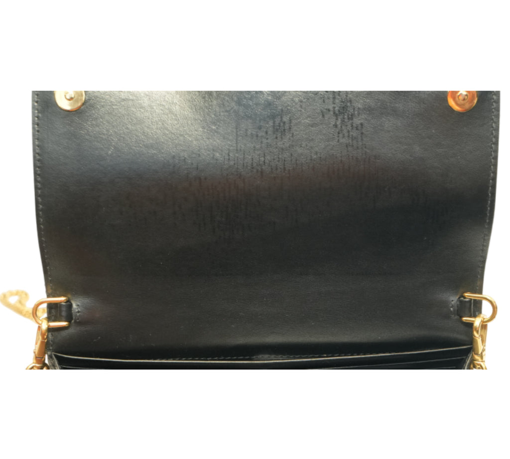 Vitello Move Leather Wallet On Chain Crossbody Bag