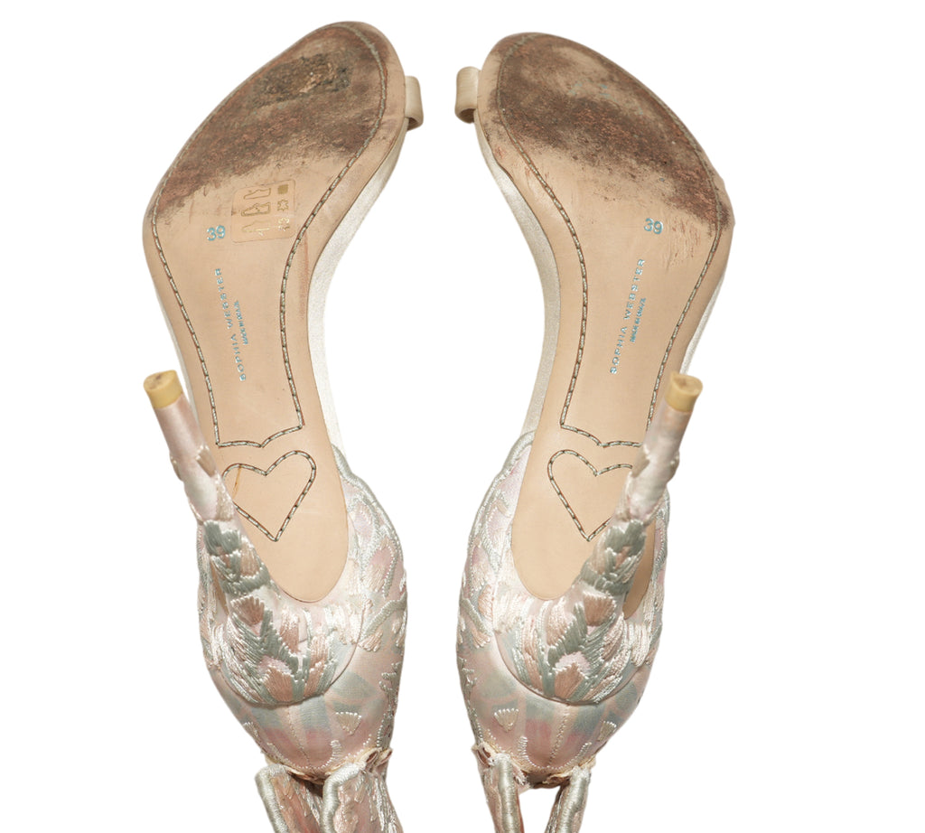 Chiara Embroidery Sandal Size 39 - Eur