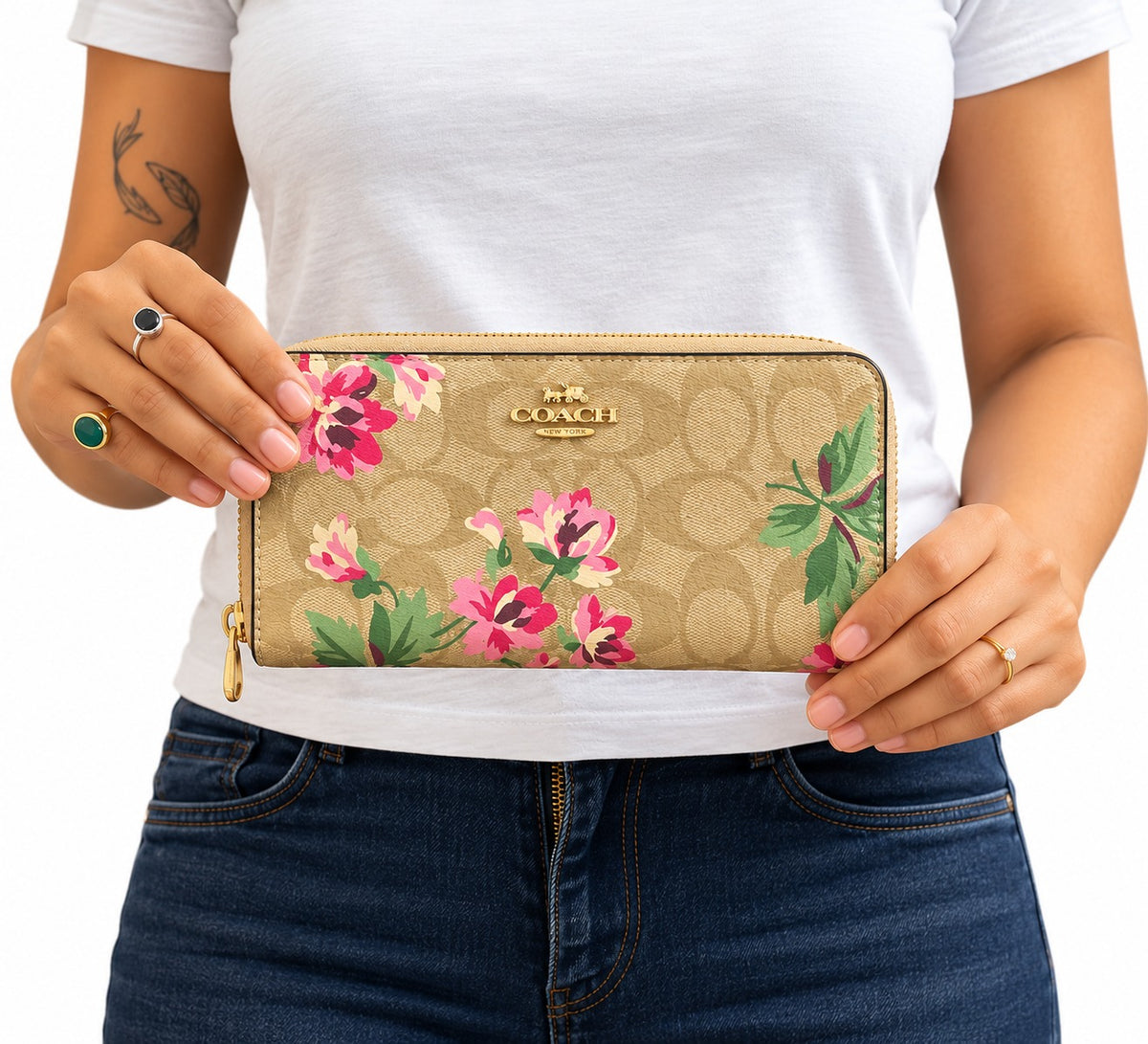 Coach Prairie Rose Print Accordion Zip Wallet
