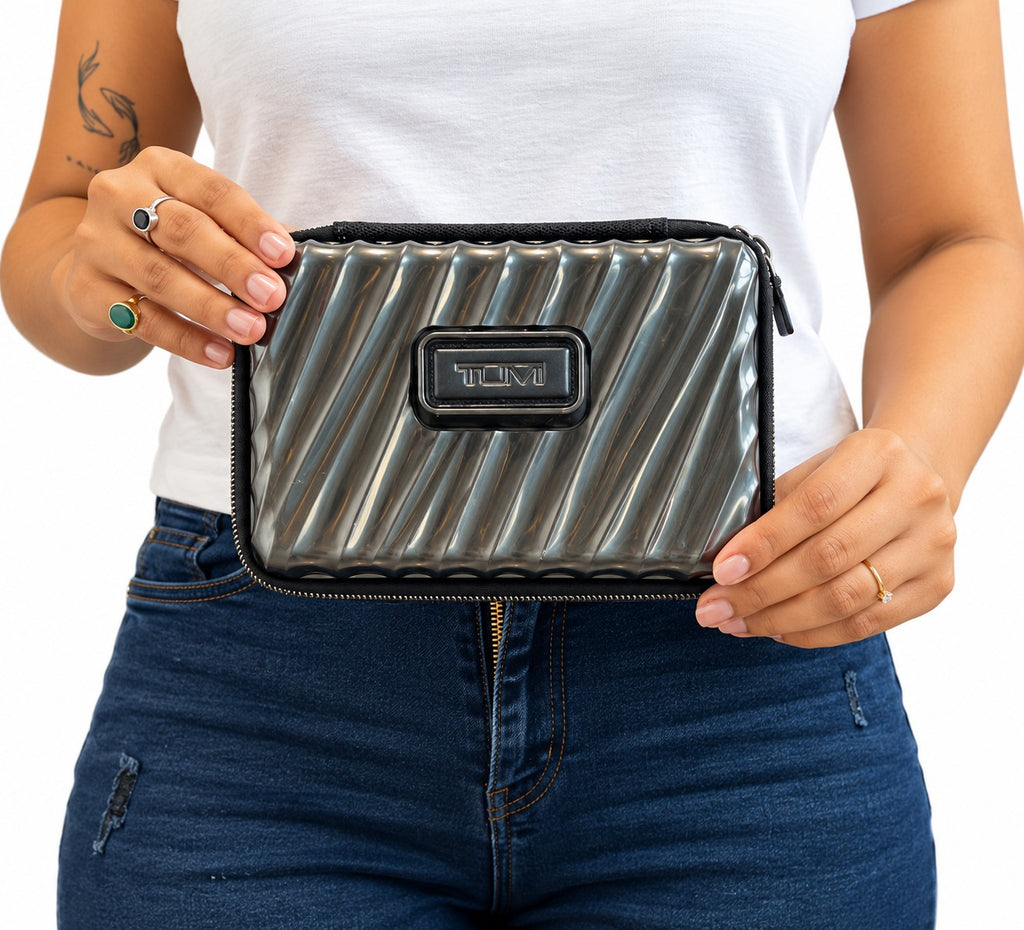 Hardside Amenity Case
