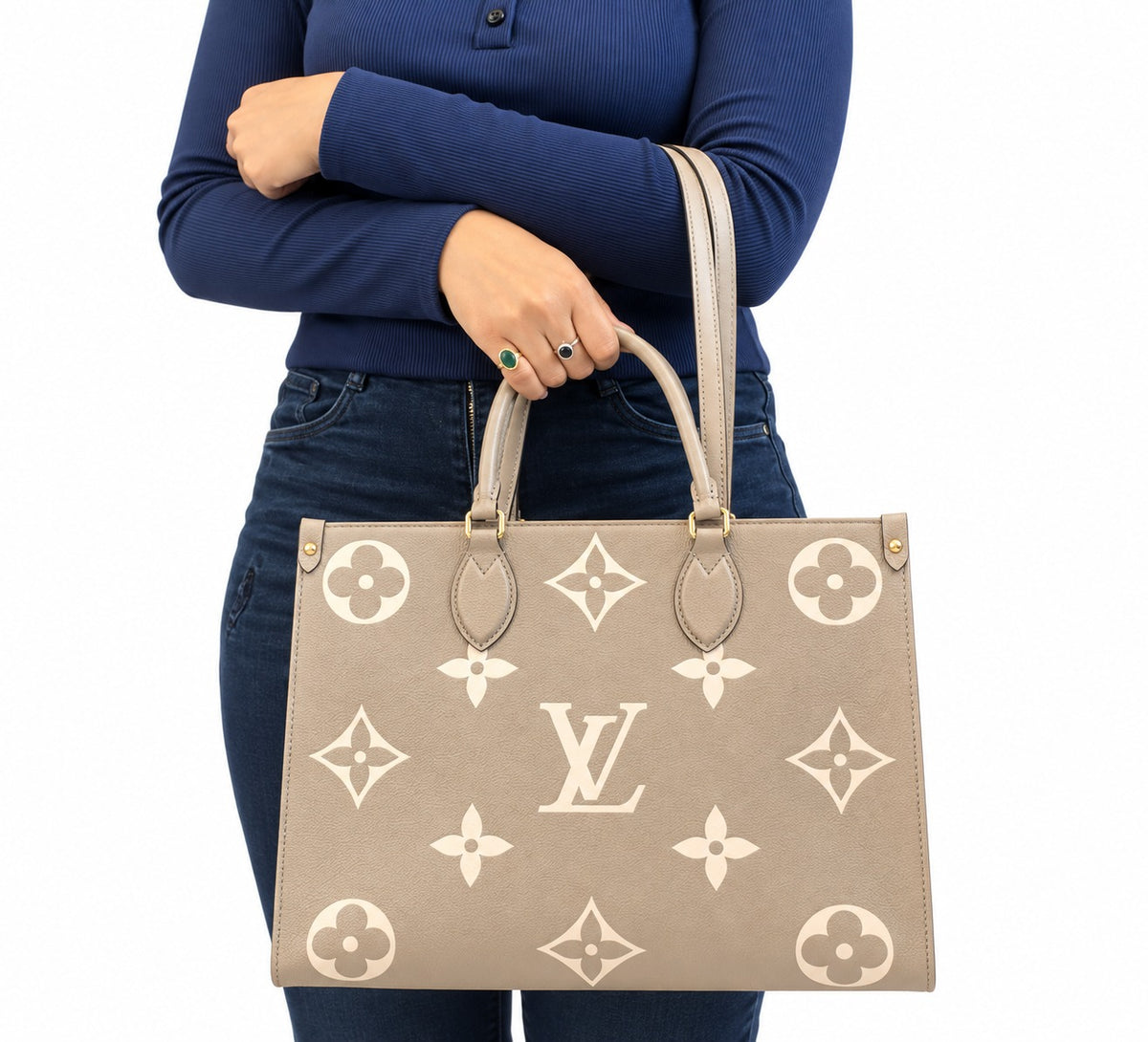  Louis Vuitton Tourterelle OnTheGo MM Tote