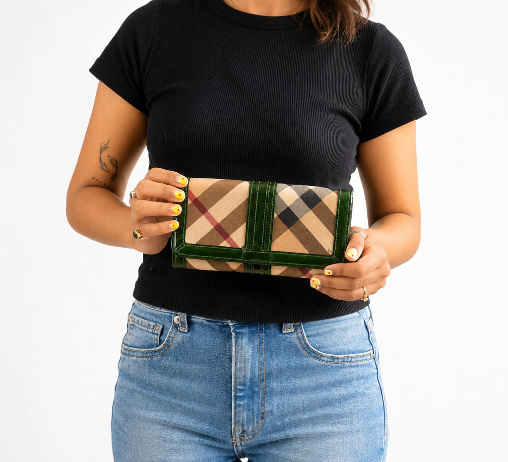 Nova Check PVC Penrose Continental Wallet